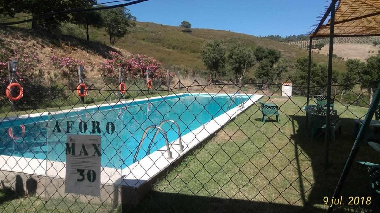 La Albergueria Complejo Rural Canamero Екстер'єр фото