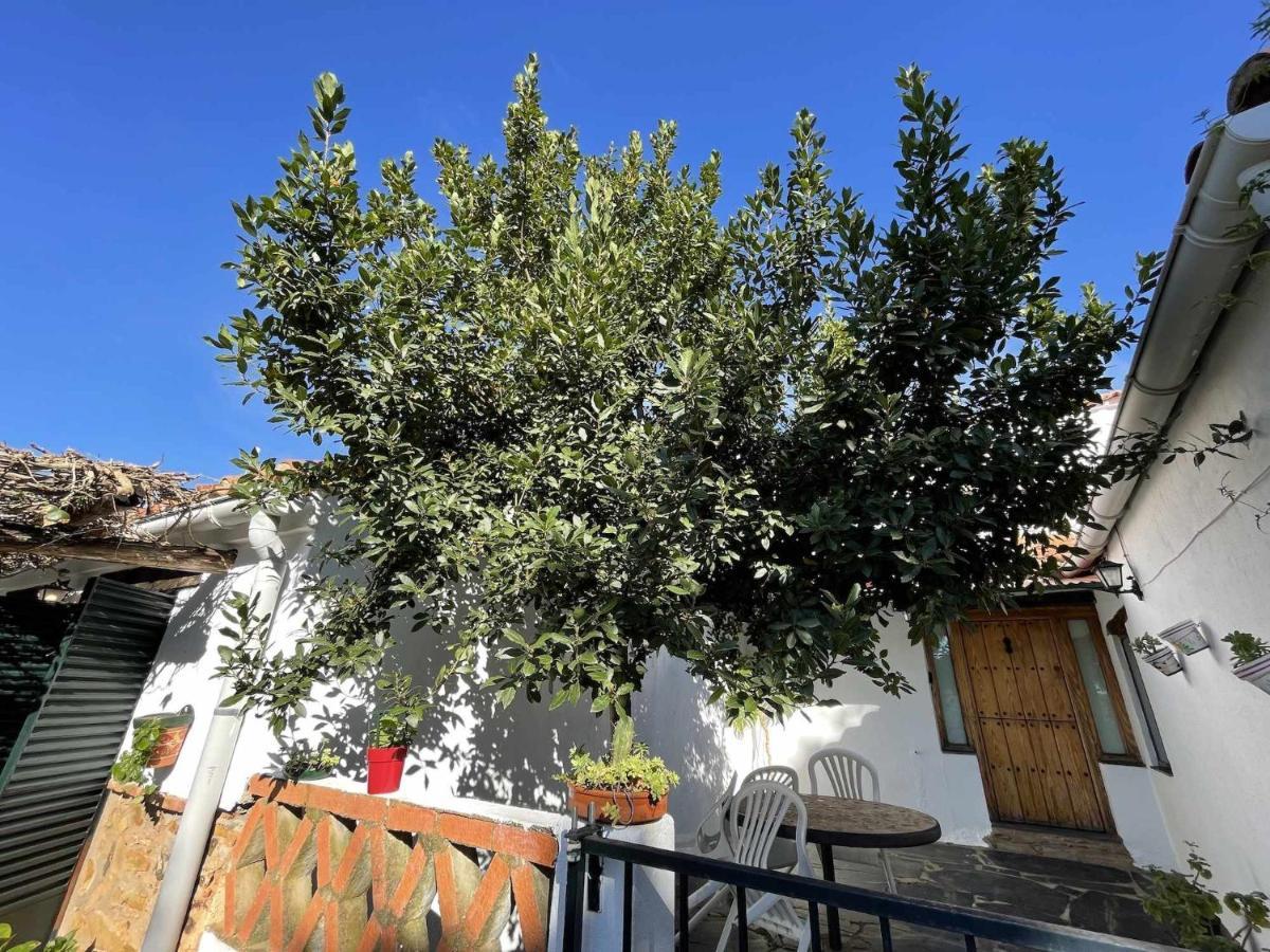 La Albergueria Complejo Rural Canamero Екстер'єр фото
